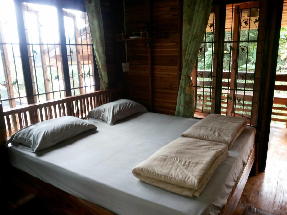 Hotel Baan Kaset Bandit Khao Kho Exterior foto